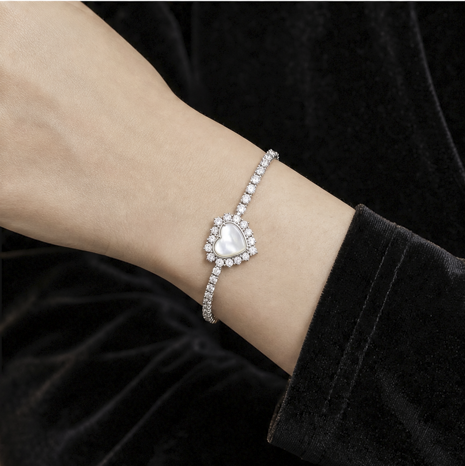Serene Pearl Heart Bracelet